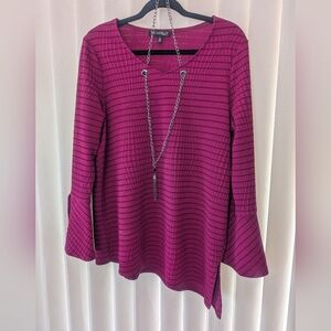 Women's Fuchsia Striped Knit Bell-Sleeve Top